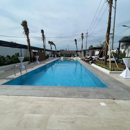 Acro Residences Guiguinto Bagian luar foto