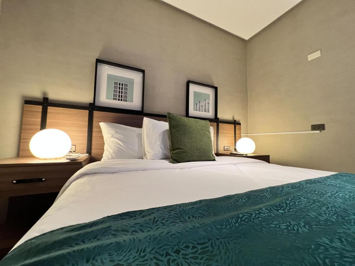 Acro Residences Guiguinto Bagian luar foto