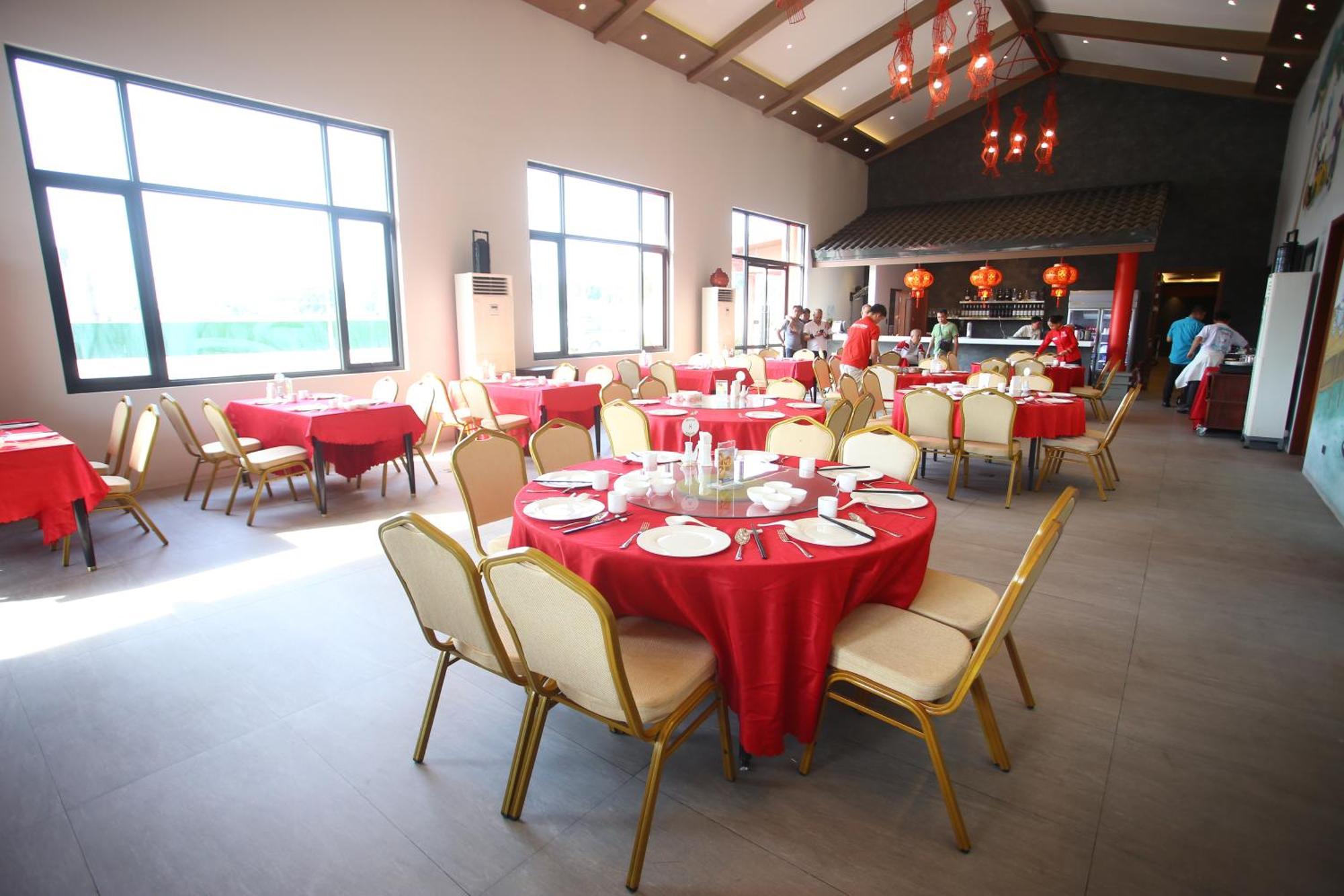 Acro Residences Guiguinto Bagian luar foto