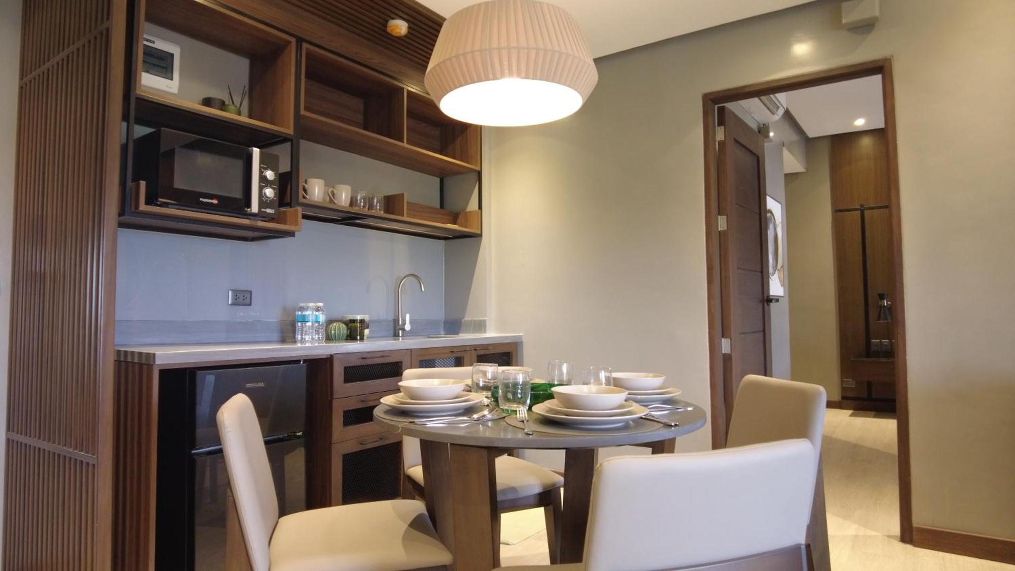 Acro Residences Guiguinto Bagian luar foto